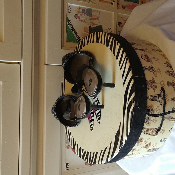 NIB dressbarn woven black and cream slingbacks Sz 8.5 - Picture 4 of 8